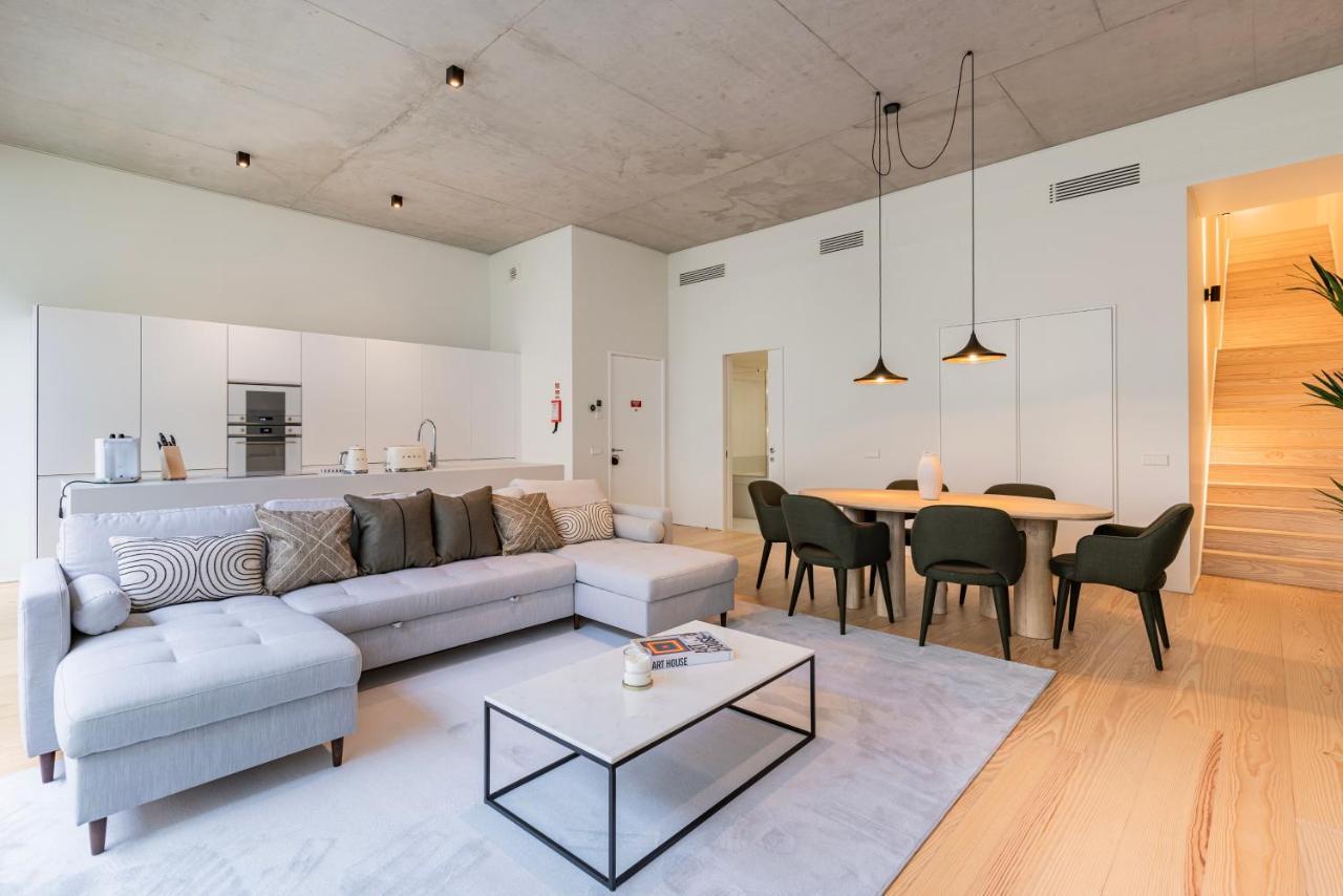 Appartement Hidden Pearl W/ Patio & Pool By Lovelystay Lisboa