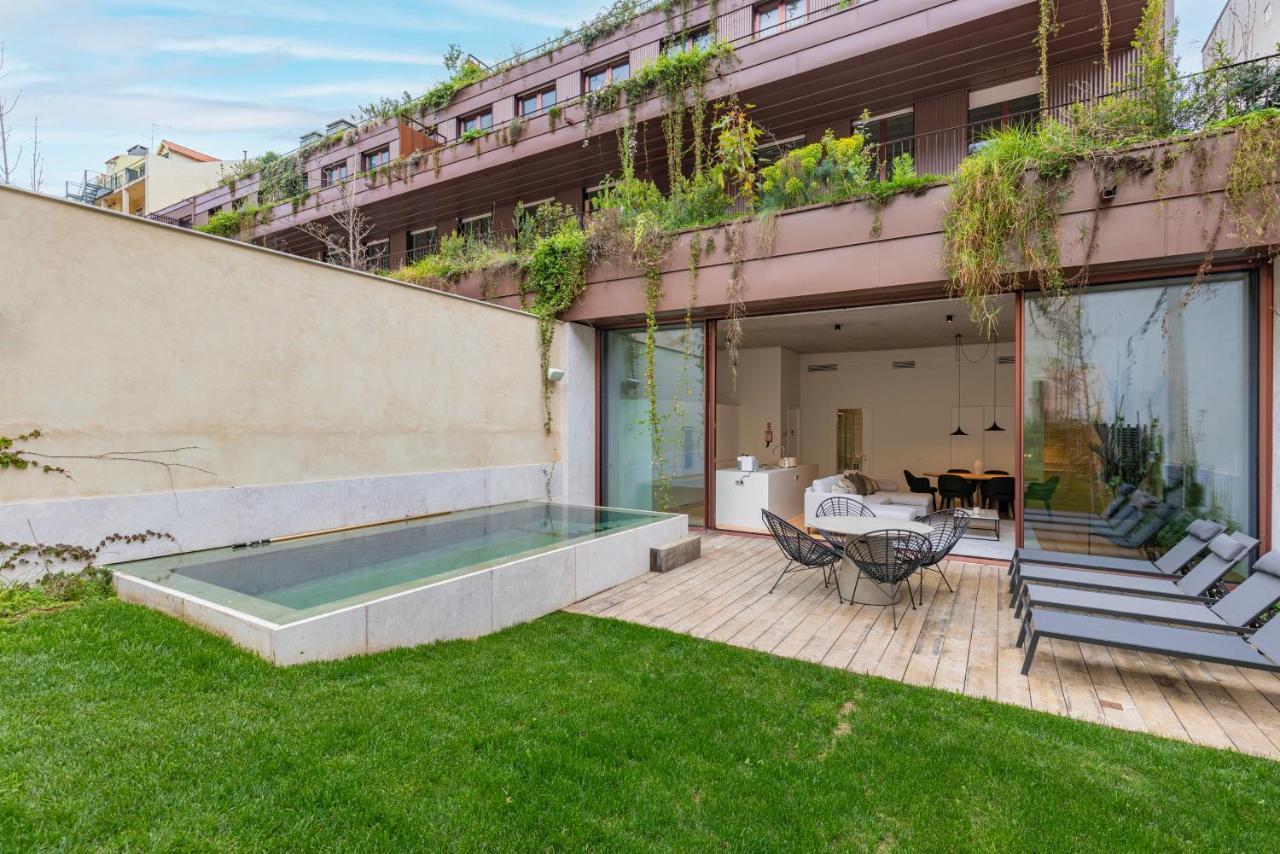 Appartement Hidden Pearl W/ Patio & Pool By Lovelystay