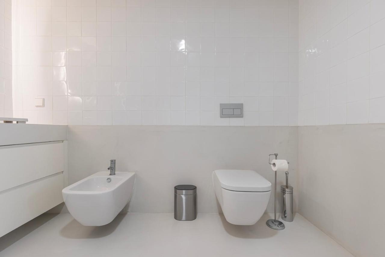 Apartment Hidden Pearl W/ Patio & Pool By Lovelystay Lisbon